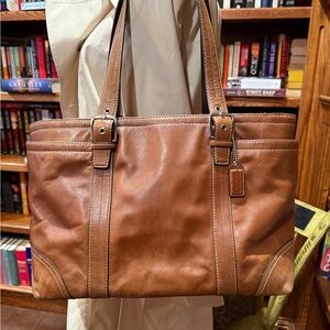 Leather Tote Bag - Brown - Brand: Coach